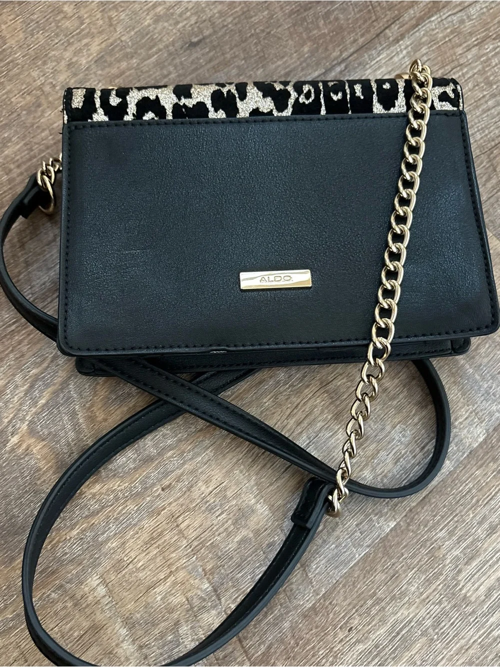 Aldo chic crossbody